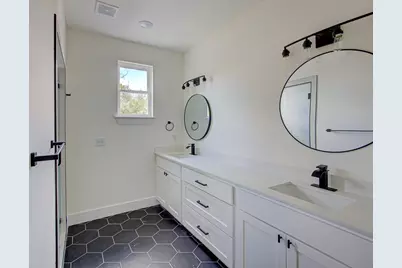 2005 Uphill Lane #A, Austin, TX 78741 - Photo 24