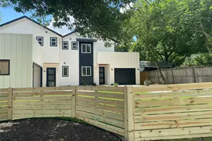 2005 Uphill Ln, Austin, TX 78741 - Photo 8