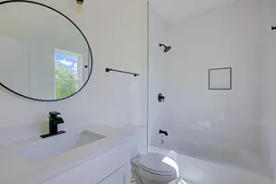 2005 Uphill Ln, Austin, TX 78741 - Photo 30