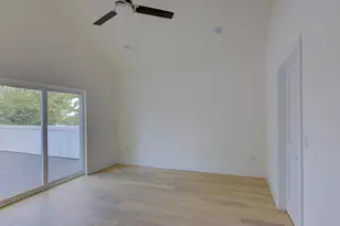 2005 Uphill Ln, Austin, TX 78741 - Photo 22