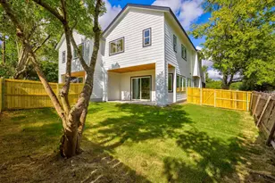 2005 Uphill Ln, Austin, TX 78741 - Photo 36