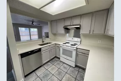 1231 Armadillo Road, Austin, TX 78745 - Photo 4