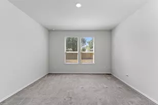 1705 T H Johnson Dr, Taylor, TX 76574 - Photo 18