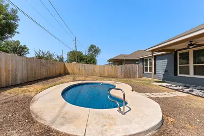 1705 T H Johnson Drive, Taylor, TX 76574 - Photo 30