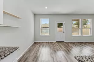 1705 T H Johnson Dr, Taylor, TX 76574 - Photo 12