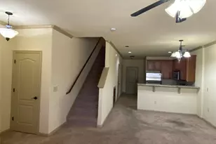 2101 Town Centre Dr, Round Rock, TX 78664 - Photo 8