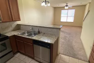 2101 Town Centre Dr, Round Rock, TX 78664 - Photo 12