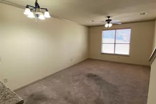 2101 Town Centre Dr, Round Rock, TX 78664 - Photo 10