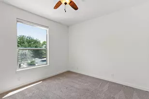 2101 Rivers Edge Way, Austin, TX 78741 - Photo 16