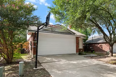 2205 Ada Lane, Round Rock, TX 78664 - Photo 2