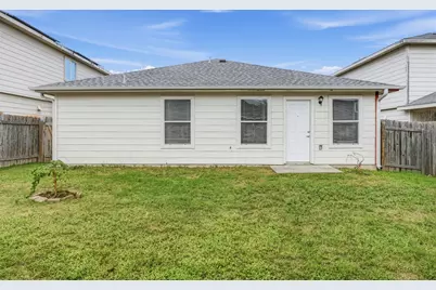 7417 Cayenne Lane, Austin, TX 78741 - Photo 32