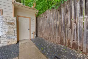 2106 Cullen Ave, Austin, TX 78757 - Photo 18