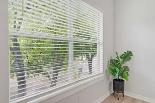2106 Cullen Ave, Austin, TX 78757 - Photo 4