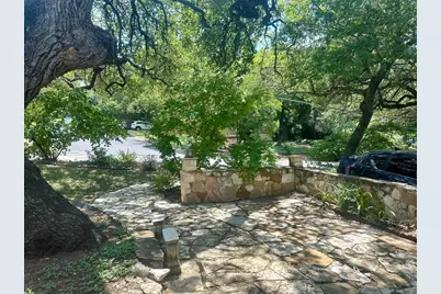 312 Le Grande Avenue, Austin, TX 78704 - Photo 26