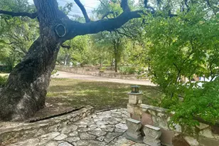 312 Le Grande Ave, Austin, TX 78704 - Photo 2