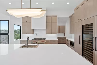 806 Sunfish Street, Lakeway, TX 78734 - Photo 10