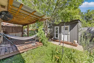 5600 Teri Rd, Austin, TX 78744 - Photo 32