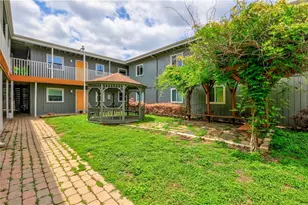 2401 Manor Rd, Austin, TX 78722 - Photo 14