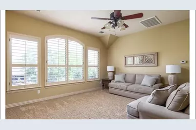 828 Hidden Glen Drive, Round Rock, TX 78681 - Photo 12