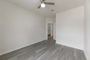 135 Koele Ct, Bastrop, TX 78602 - Photo 16