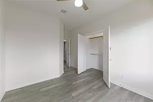 135 Koele Ct, Bastrop, TX 78602 - Photo 26