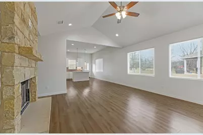 135 Koele Court, Bastrop, TX 78602 - Photo 6