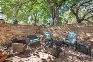 706-A Clayton Nolen Dr, Horseshoe Bay, TX 78657 - Photo 4
