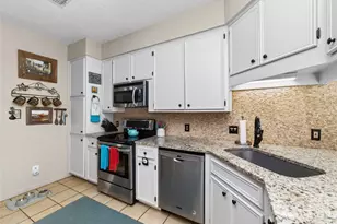 706-A Clayton Nolen Dr, Horseshoe Bay, TX 78657 - Photo 18