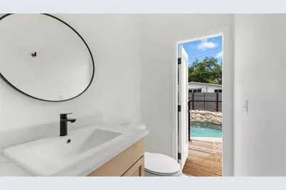 1007 Payne Avenue, Austin, TX 78757 - Photo 10