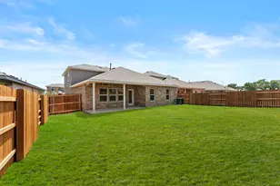 1813 Dandy Brush Dr, Leander, TX 78641 - Photo 34