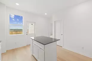 404 Sullivan Way, Elgin, TX 78621 - Photo 12