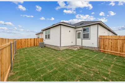 404 Sullivan Way, Elgin, TX 78621 - Photo 22