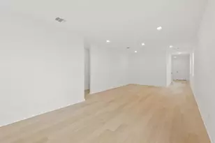 404 Sullivan Way, Elgin, TX 78621 - Photo 6