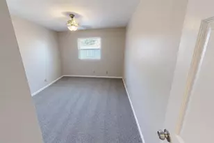 11516 Sandy Loam Trail, Austin, TX 78750 - Photo 12