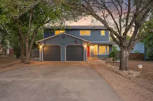 2100 Kenneth Ave, Austin, TX 78741 - Photo 1