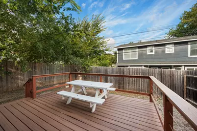 2100 Kenneth Avenue, Austin, TX 78741 - Photo 18