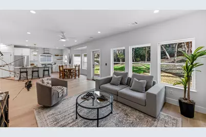 13 Autumn Oaks Drive, Lakeway, TX 78738 - Photo 6