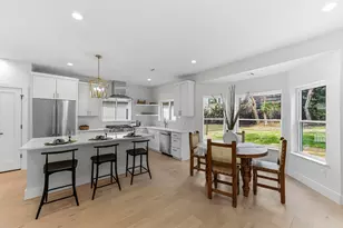 13 Autumn Oaks Dr, Lakeway, TX 78738 - Photo 8