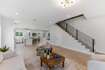 13 Autumn Oaks Drive, Lakeway, TX 78738 - Photo 4