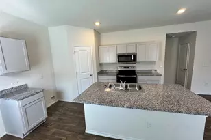 11820 Rush Ln, Elgin, TX 78621 - Photo 26