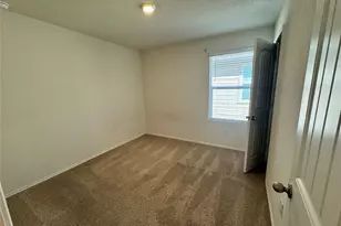 11820 Rush Ln, Elgin, TX 78621 - Photo 14