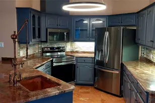 695 Sunset Dr, Wimberley, TX 78676 - Photo 16