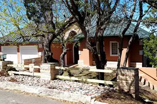 695 Sunset Dr, Wimberley, TX 78676 - Photo 1