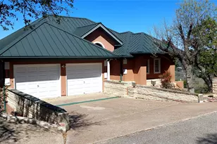 695 Sunset Dr, Wimberley, TX 78676 - Photo 2