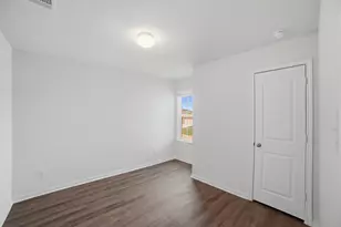 5017 Cressler Ln, Jarrell, TX 76537 - Photo 22