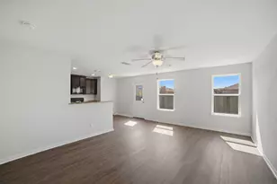 5017 Cressler Ln, Jarrell, TX 76537 - Photo 4