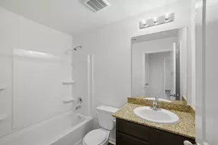 5017 Cressler Ln, Jarrell, TX 76537 - Photo 14