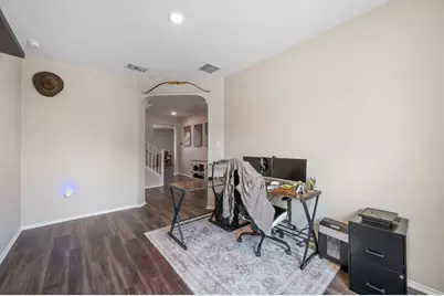 325 Fort William Street, Hutto, TX 78634 - Photo 12