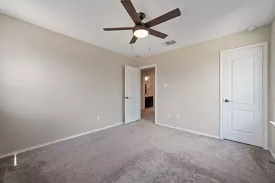 325 Fort William Street, Hutto, TX 78634 - Photo 24