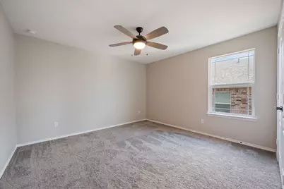 325 Fort William Street, Hutto, TX 78634 - Photo 20